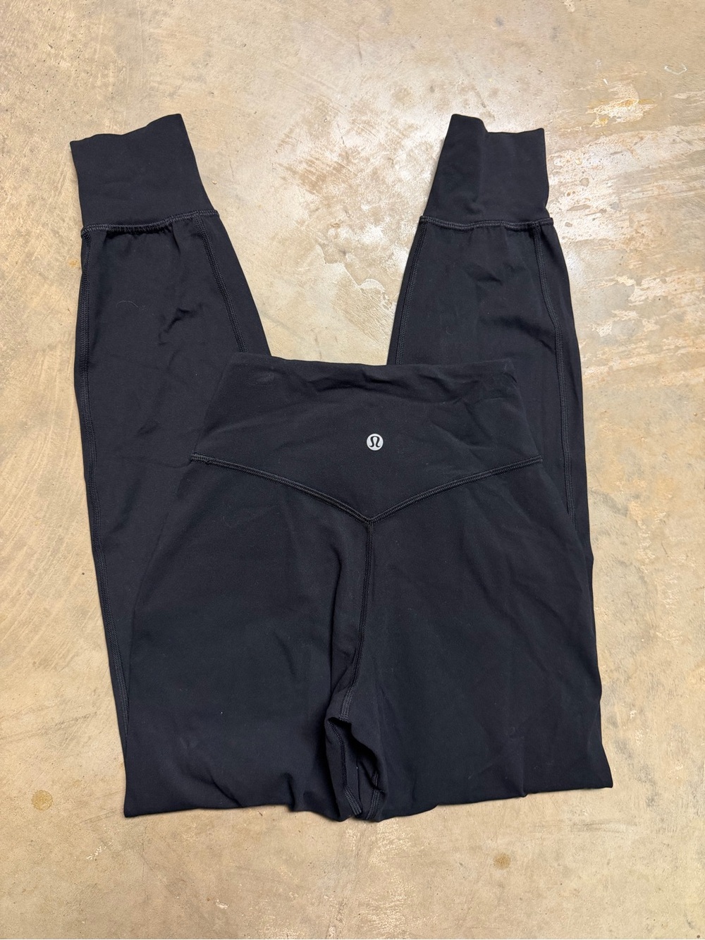 black Lululemon Align Joggers